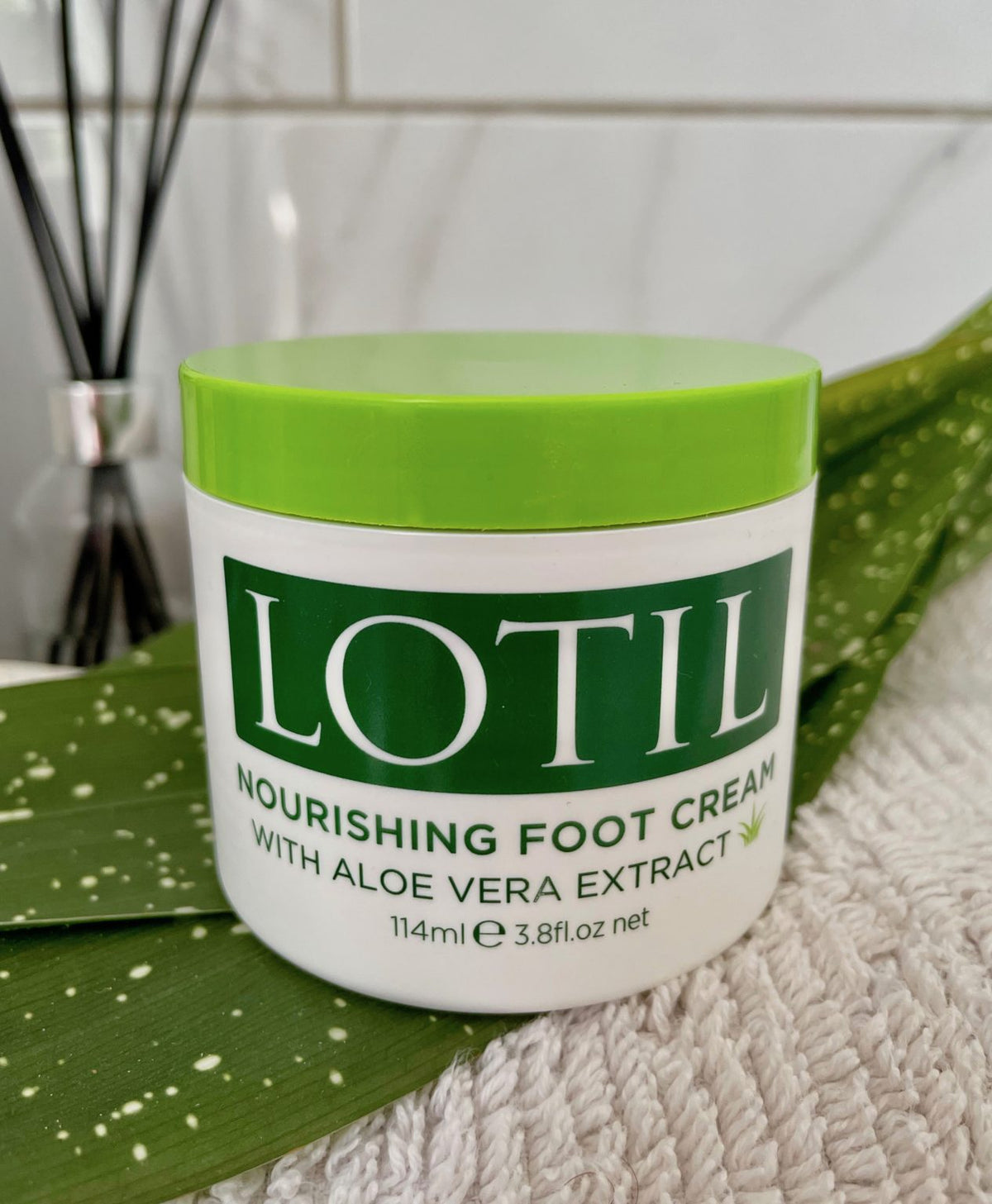 Lotil Foot Cream 114ml – product photo